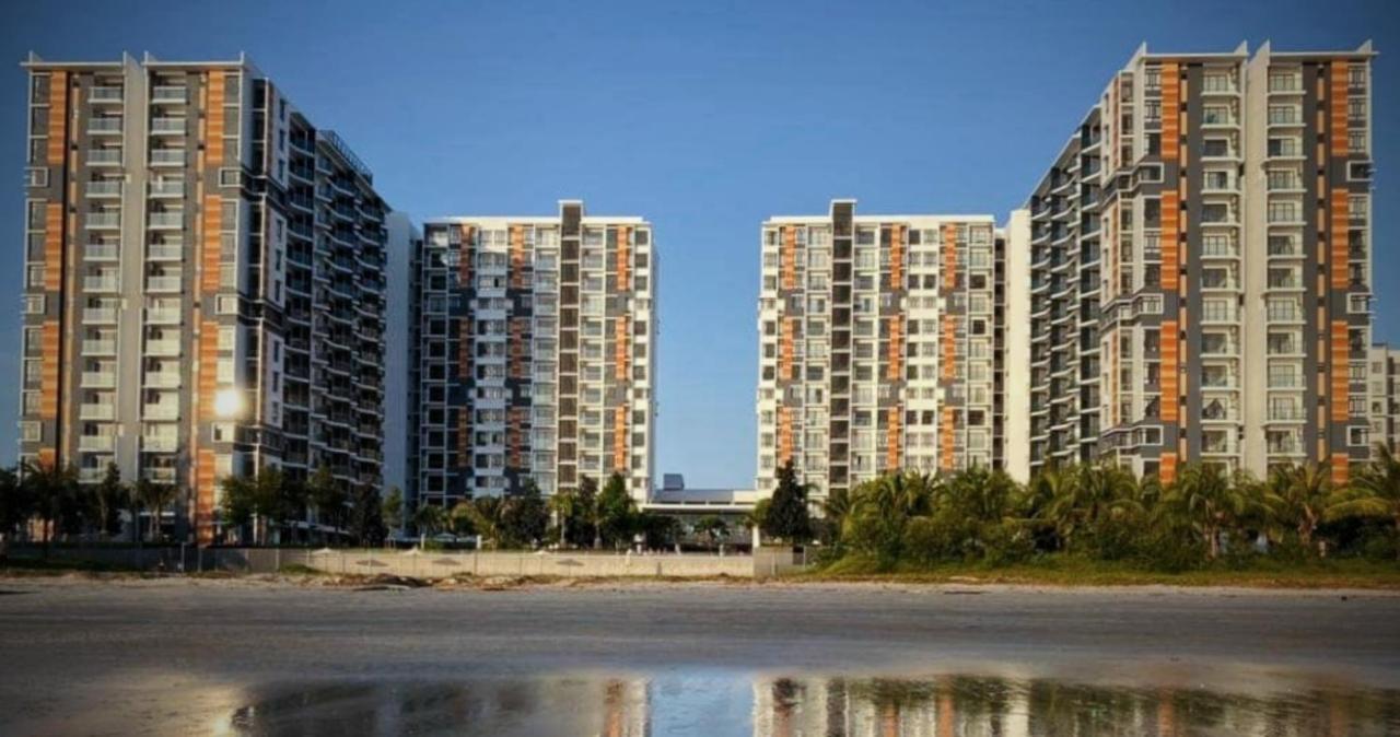 Timurbay By Seascape Kuantan Exterior photo